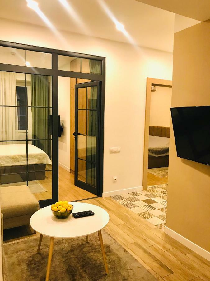 North Avenue Loft Apartments 예레반 외부 사진