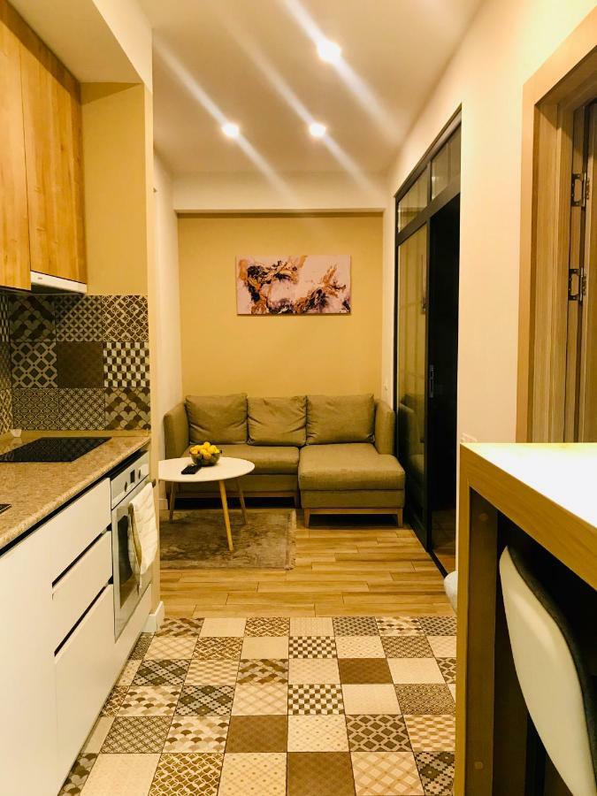 North Avenue Loft Apartments 예레반 외부 사진